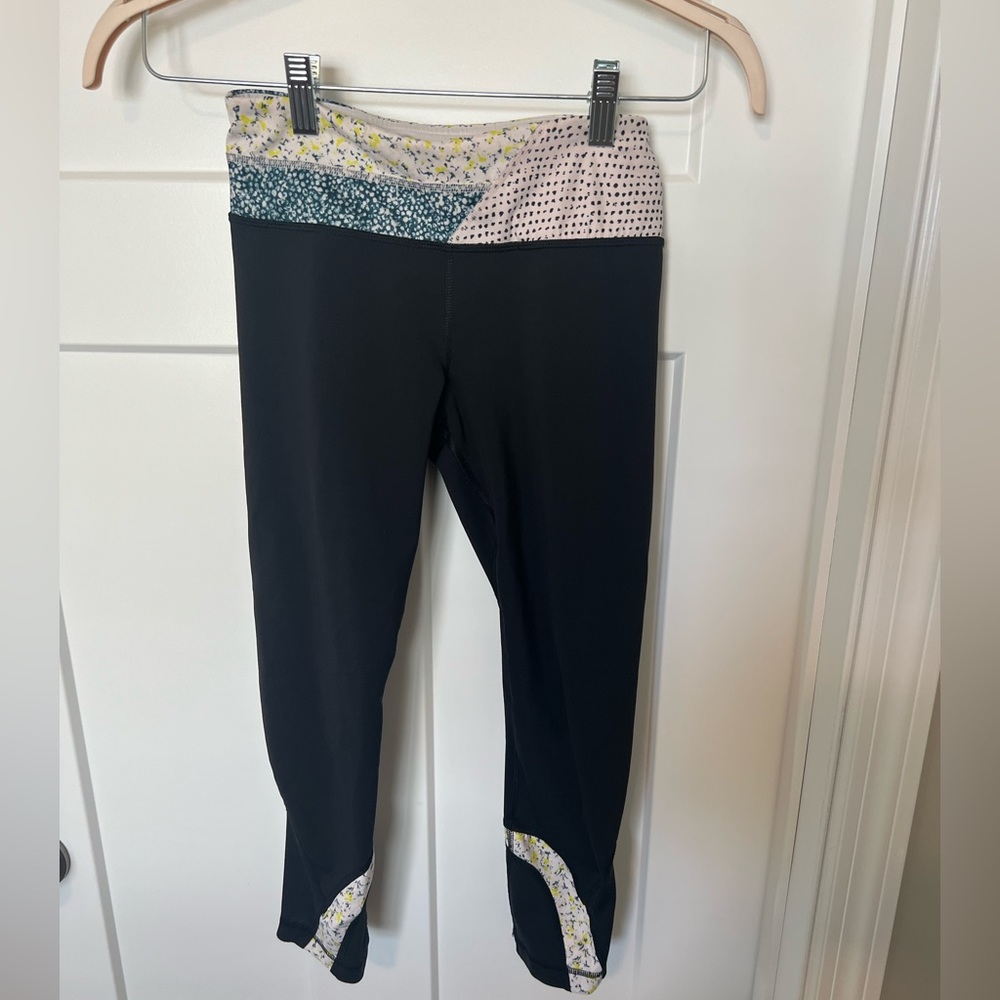 Lululemon cropped leggings